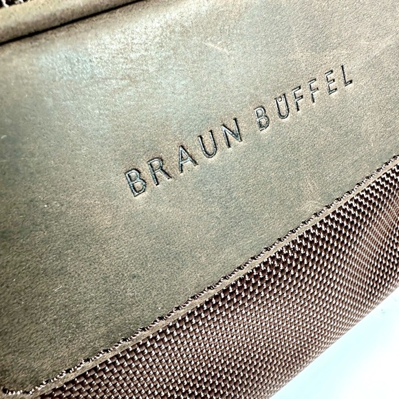 Braun Buffel by Lufthansa Amenity Toiletry Bag - Picture 2 of 4